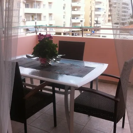 Akteon Mckenzie Beach C No. 201 * لارنكا